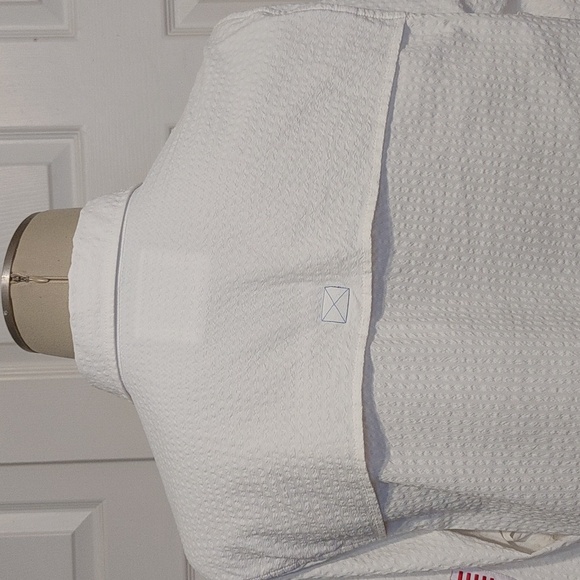 🇺🇸 Vineyard Vines Top - Picture 10 of 16